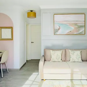 https://canaryislandshost-l-sal-de-mar.puertodelcarmen-hotels.org